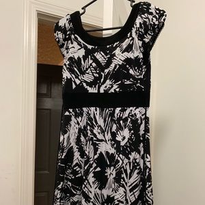 Women’s dress